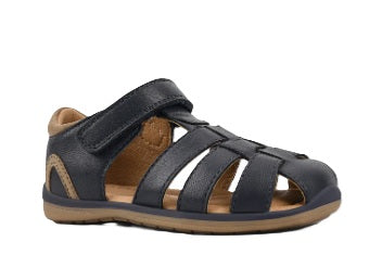 MARCUS CLARKS